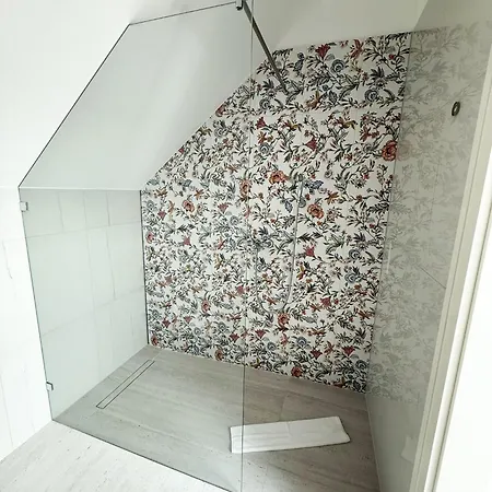 Casa Canem バダチョニトマイ